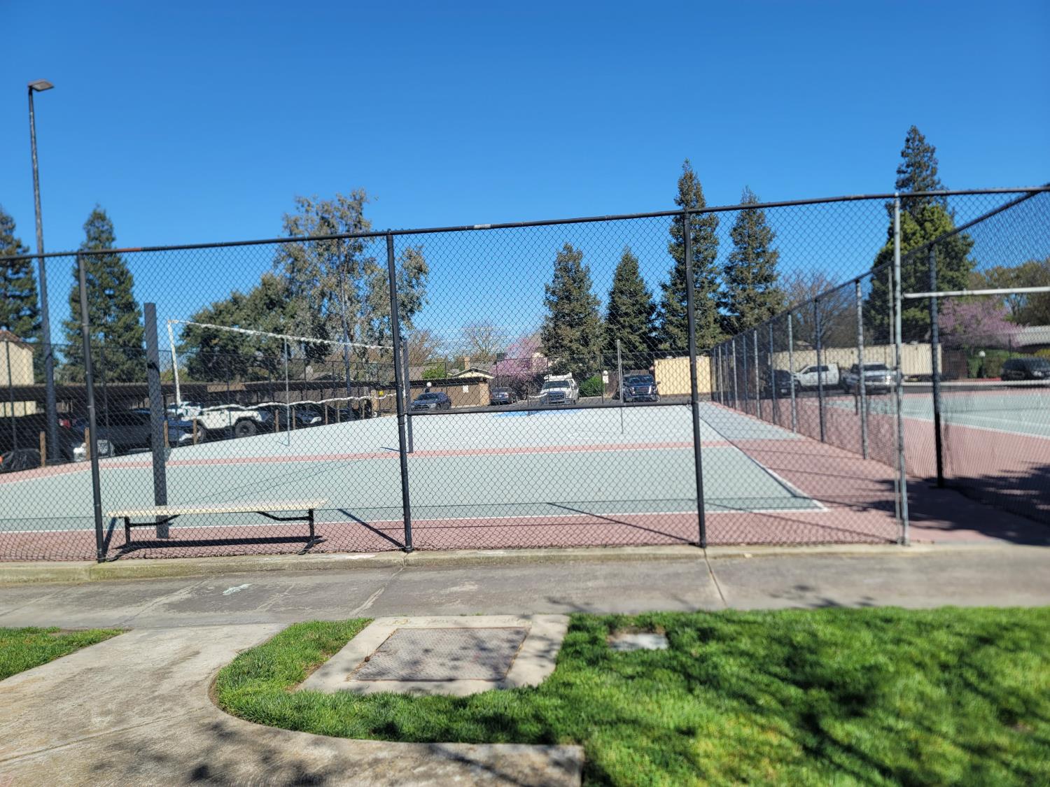 3701 Colonial Dr #89, Modesto, CA 95356