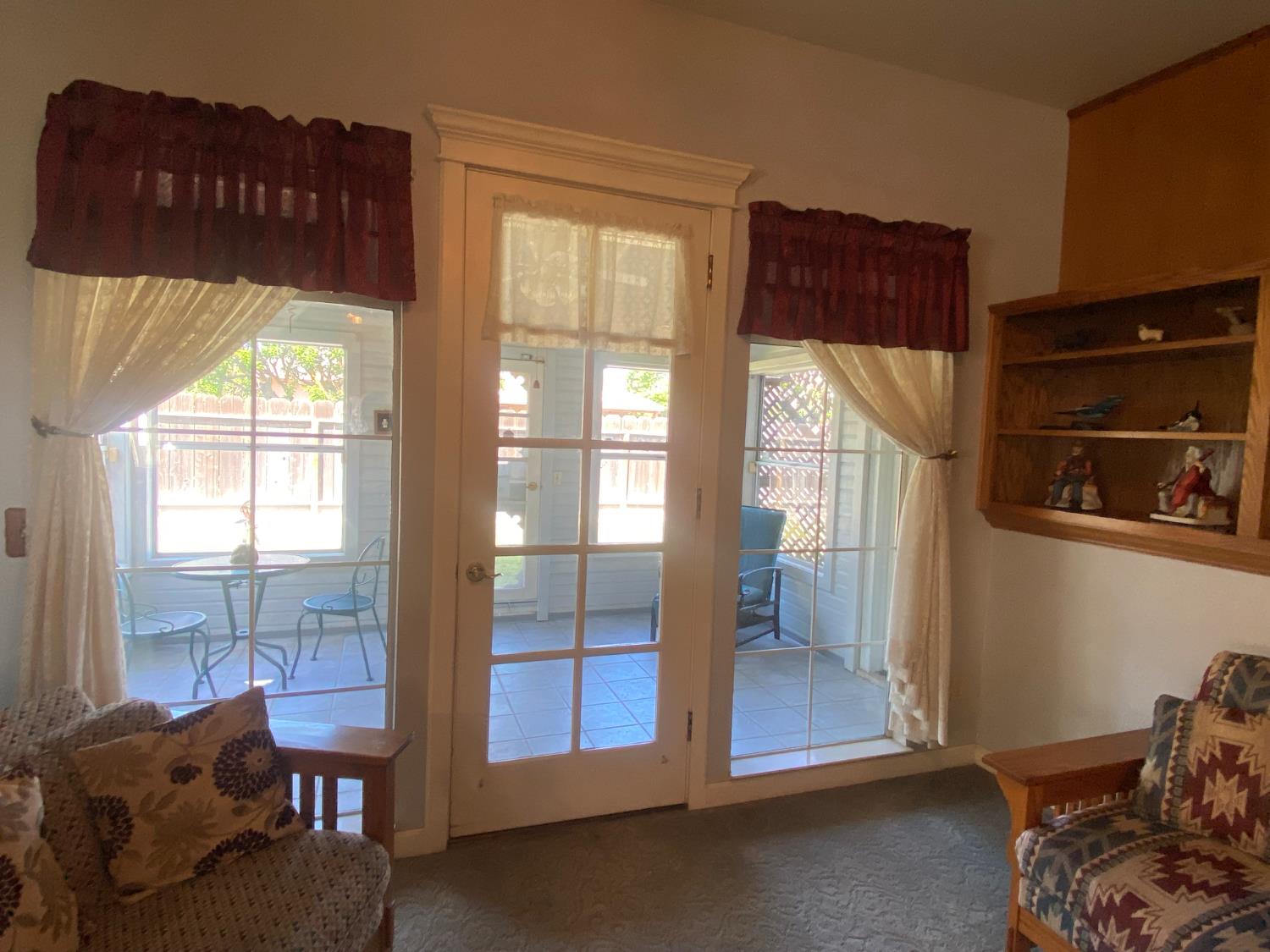 345 Riviera Way, Turlock, CA 95382