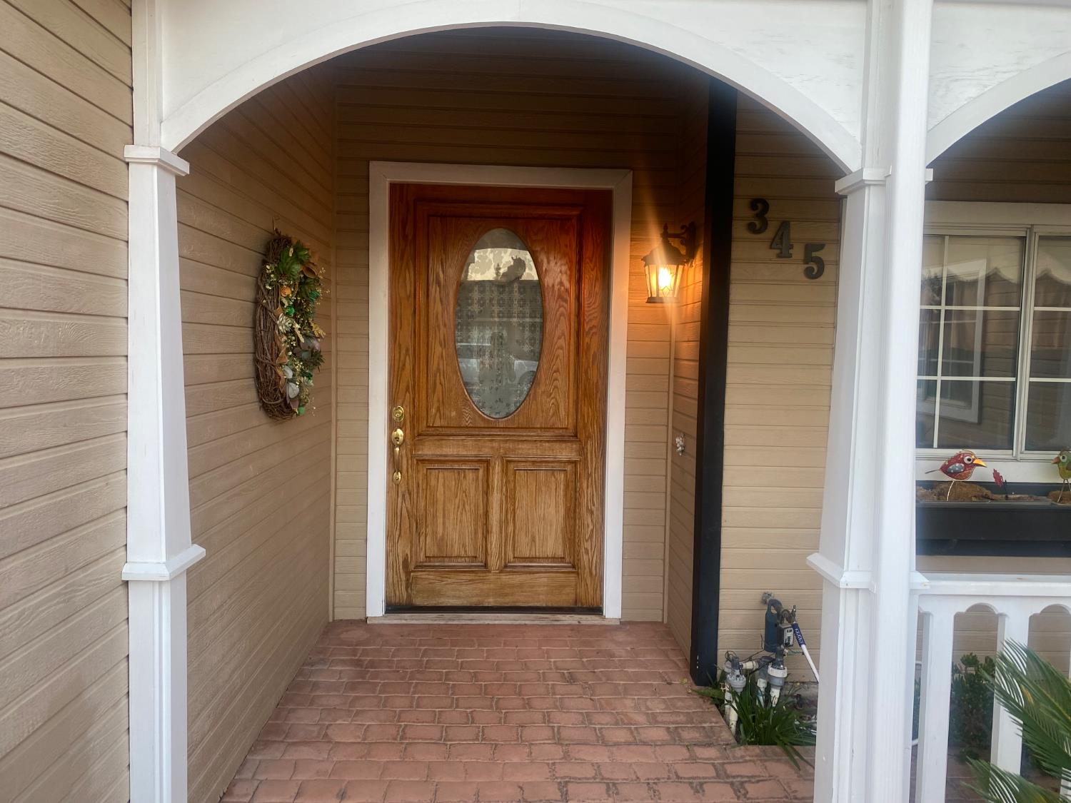 345 Riviera Way, Turlock, CA 95382