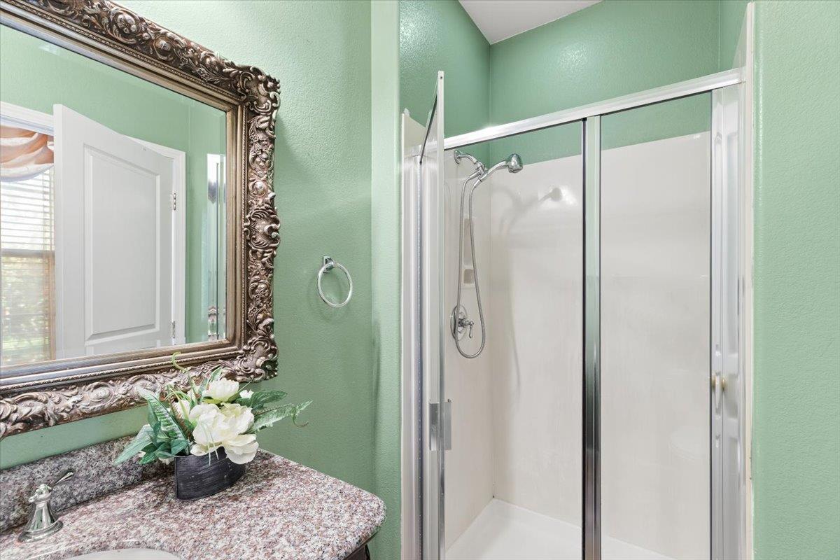 2050 Geneva Way, Manteca, CA 95337