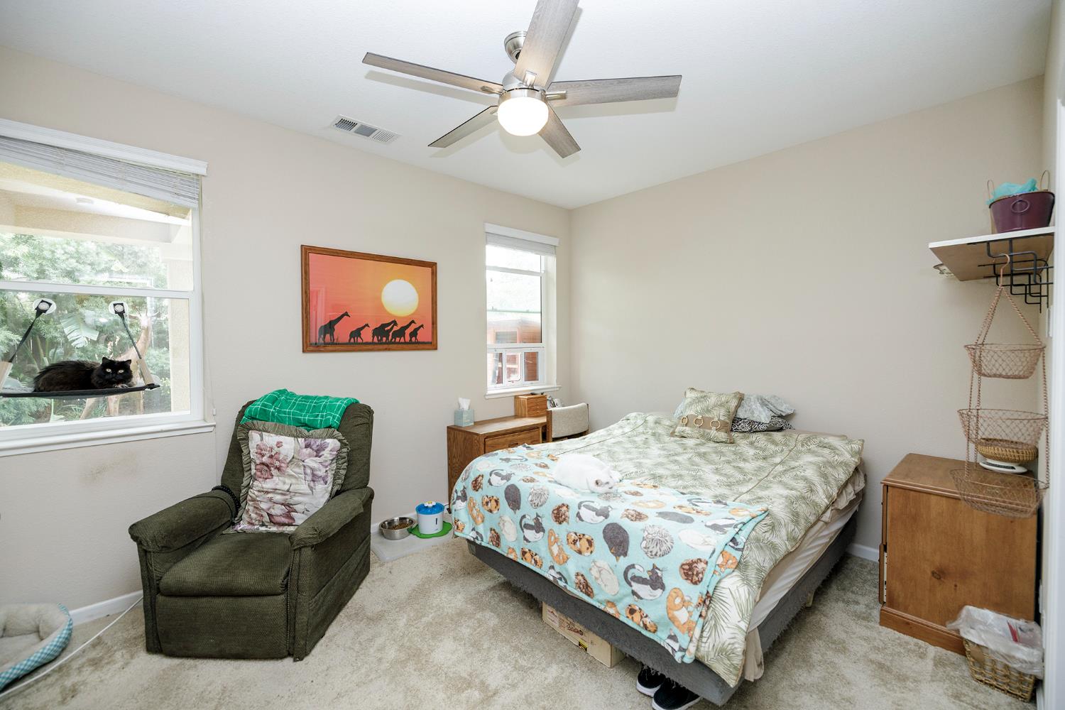 1521 Deborah Cir, Escalon, CA 95320