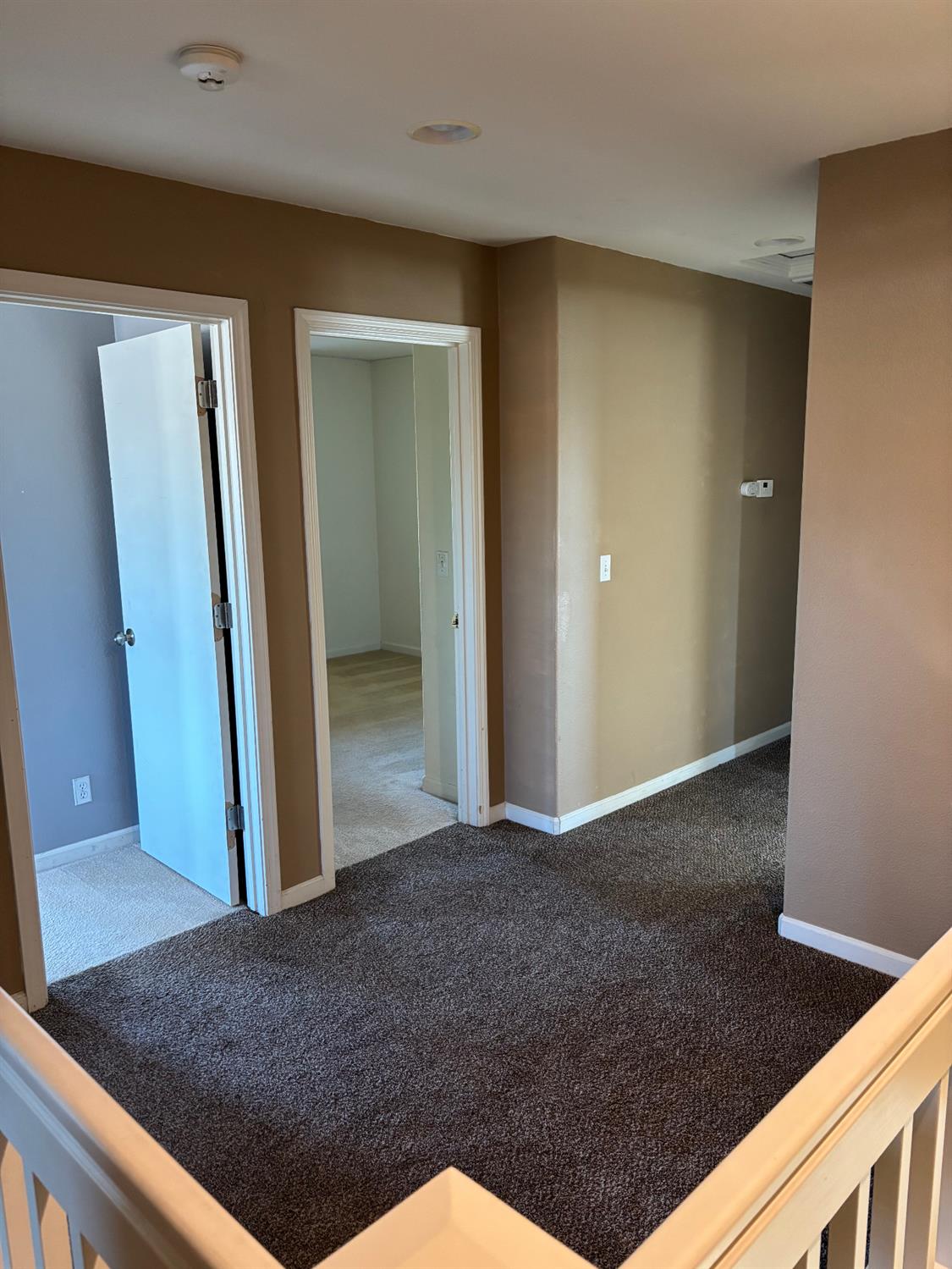 2385 S Creekside Dr, Los Banos, CA 93635