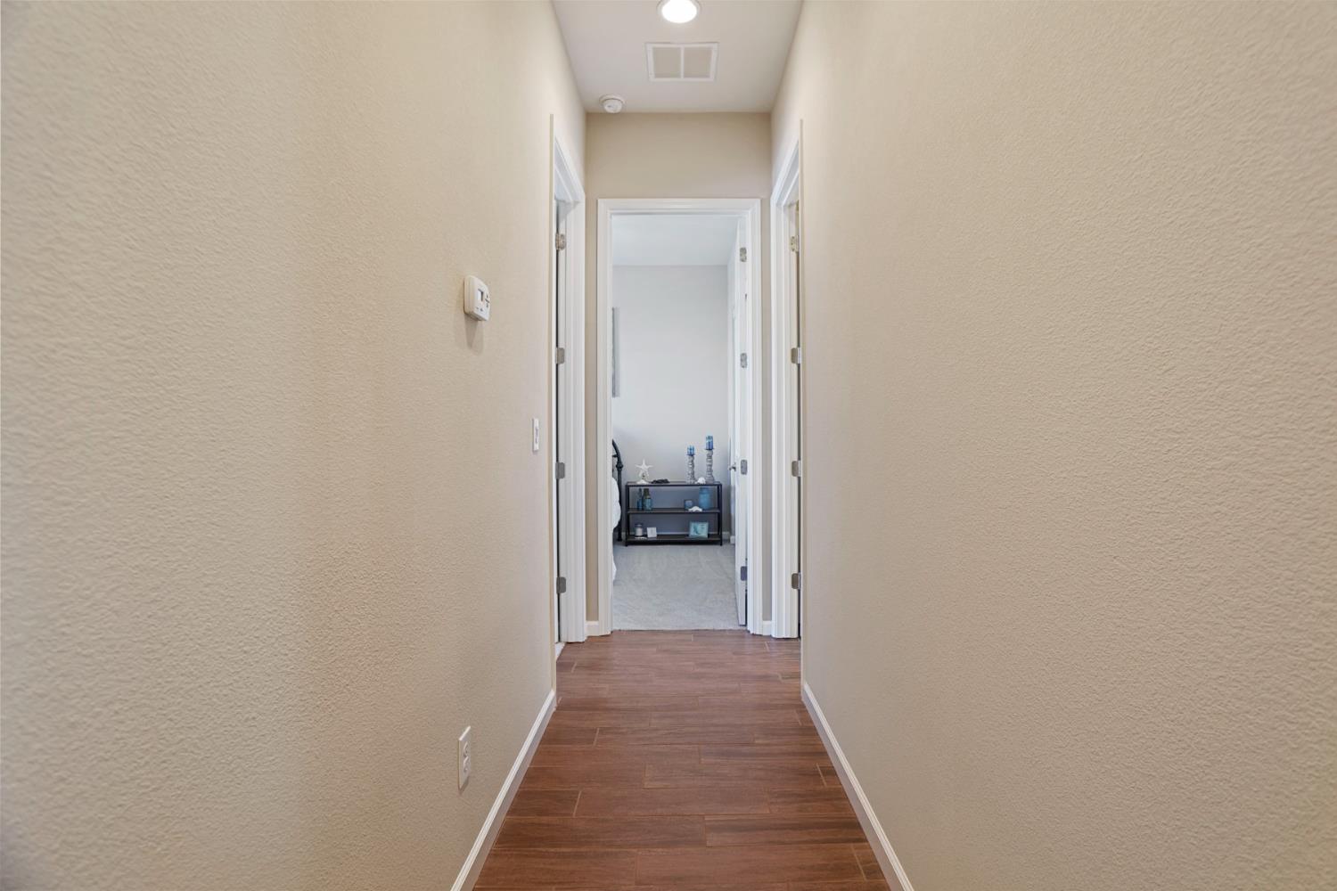 1544 Chestnut Hill Dr, Manteca, CA 95336