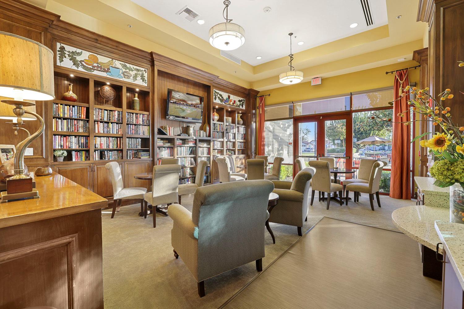 1544 Chestnut Hill Dr, Manteca, CA 95336