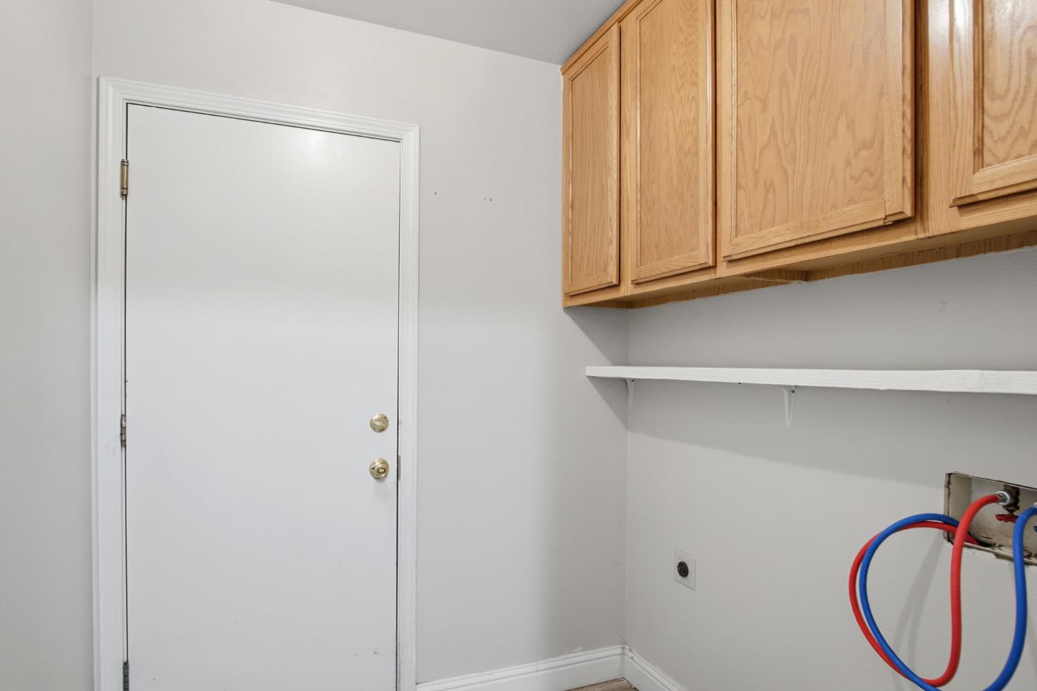 1896 Catalina Ct, Atwater, CA 95301