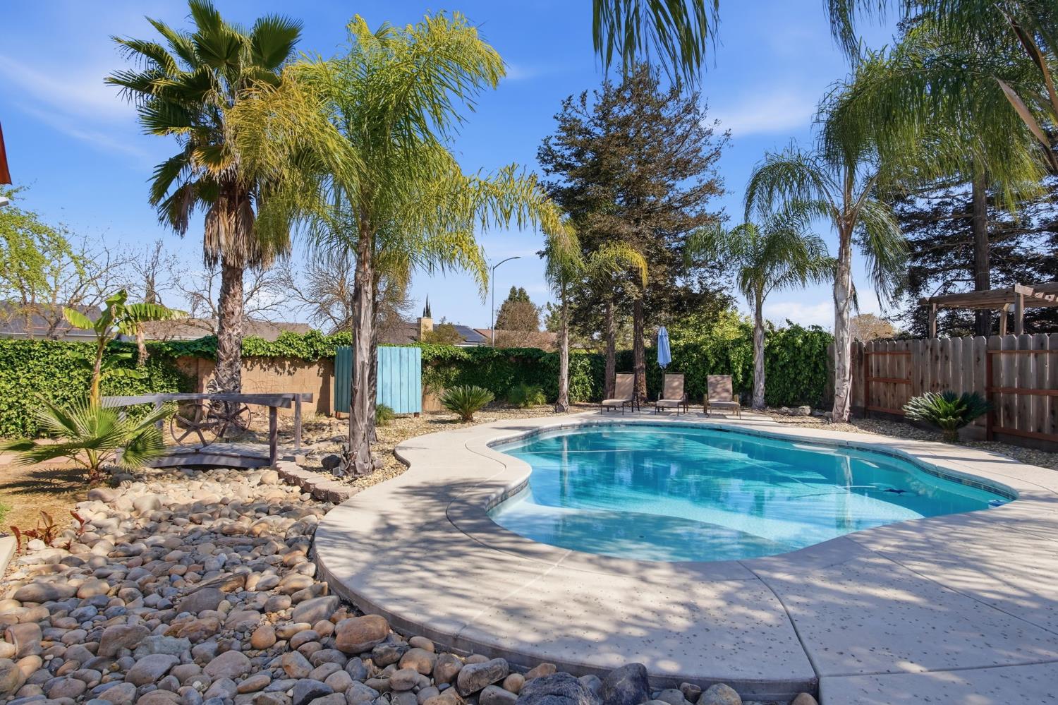 1896 Catalina Ct, Atwater, CA 95301