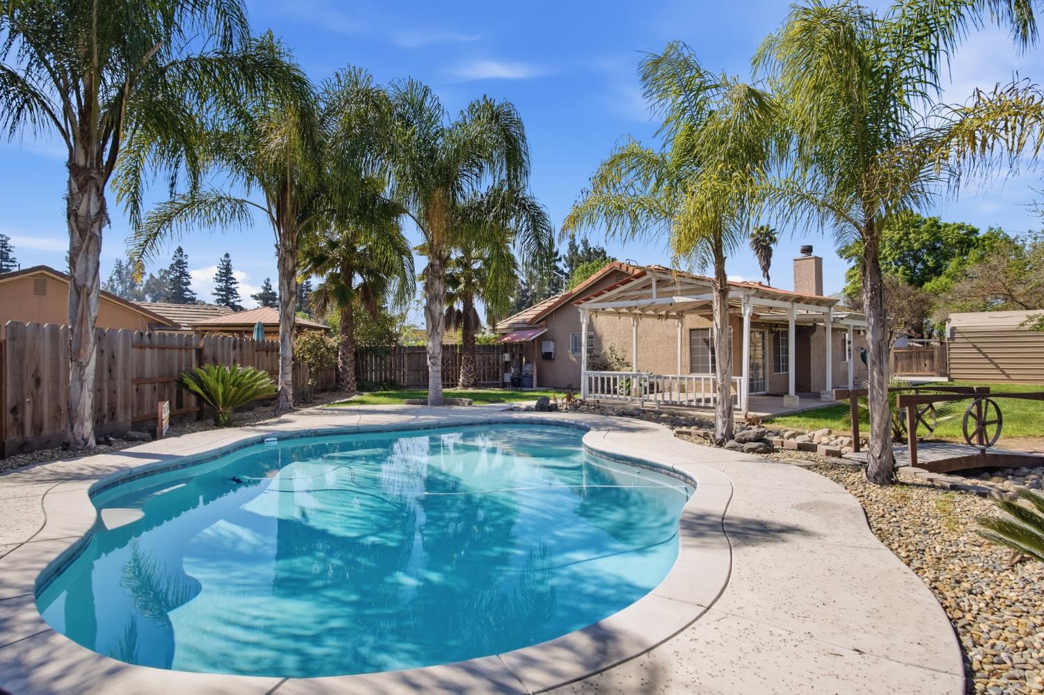 1896 Catalina Ct, Atwater, CA 95301