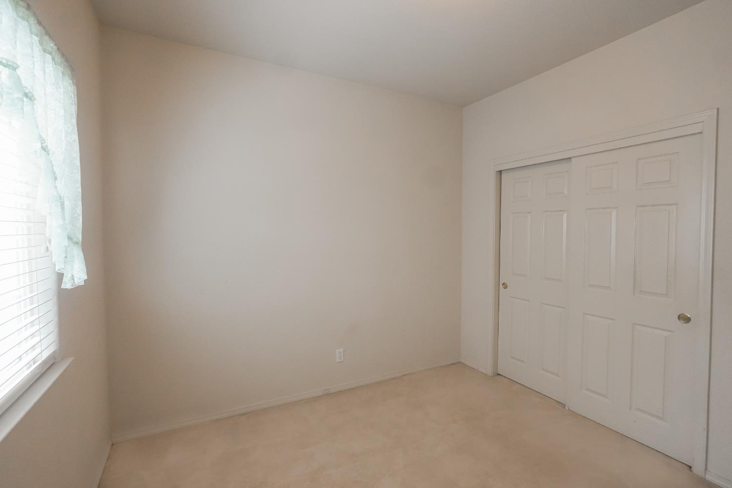 785 Kinglet Ct, Merced, CA 95340