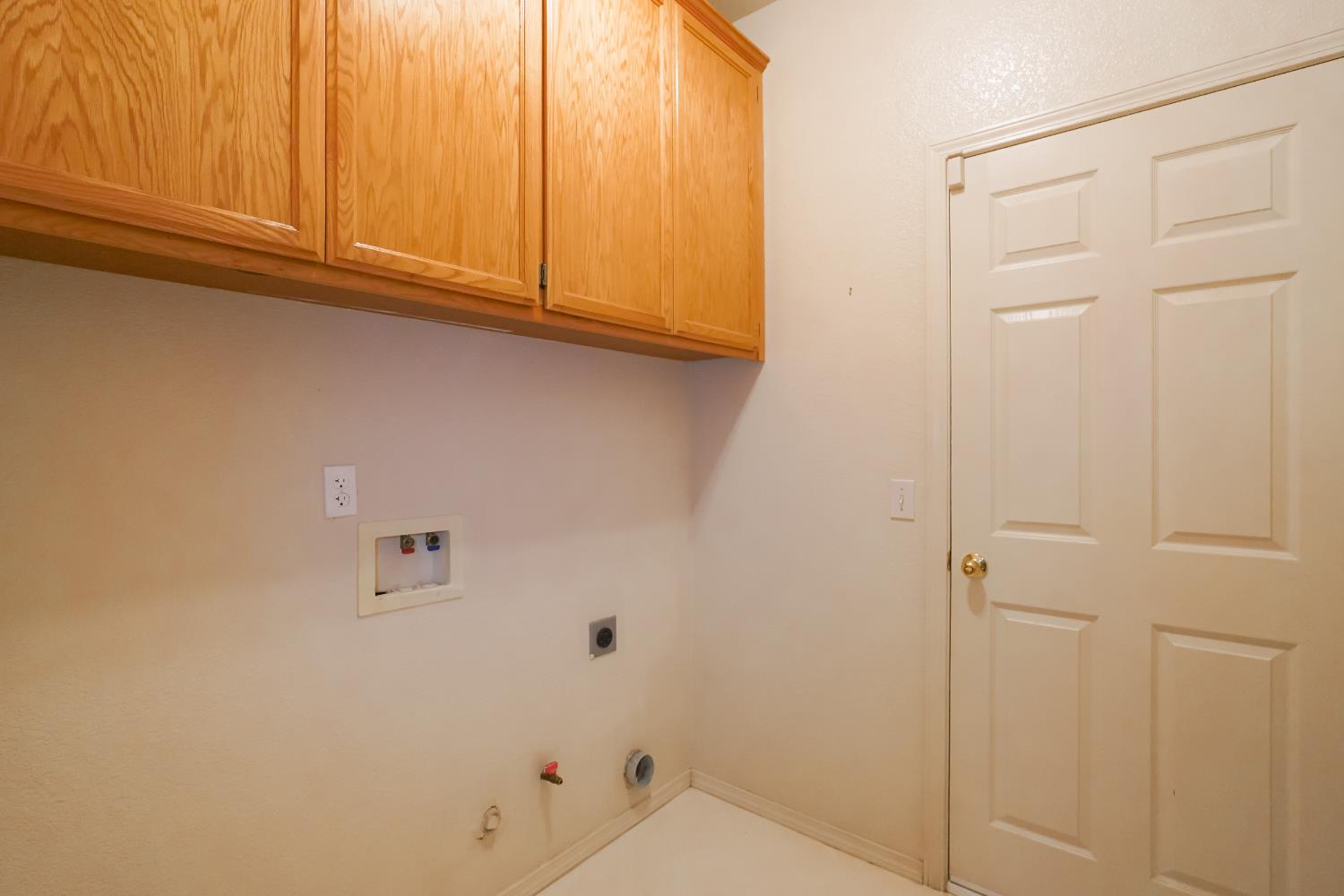 785 Kinglet Ct, Merced, CA 95340