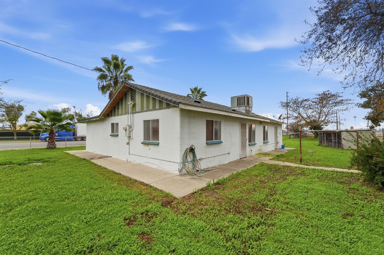 4529 E Briggsmore Ave, Modesto, CA 95355