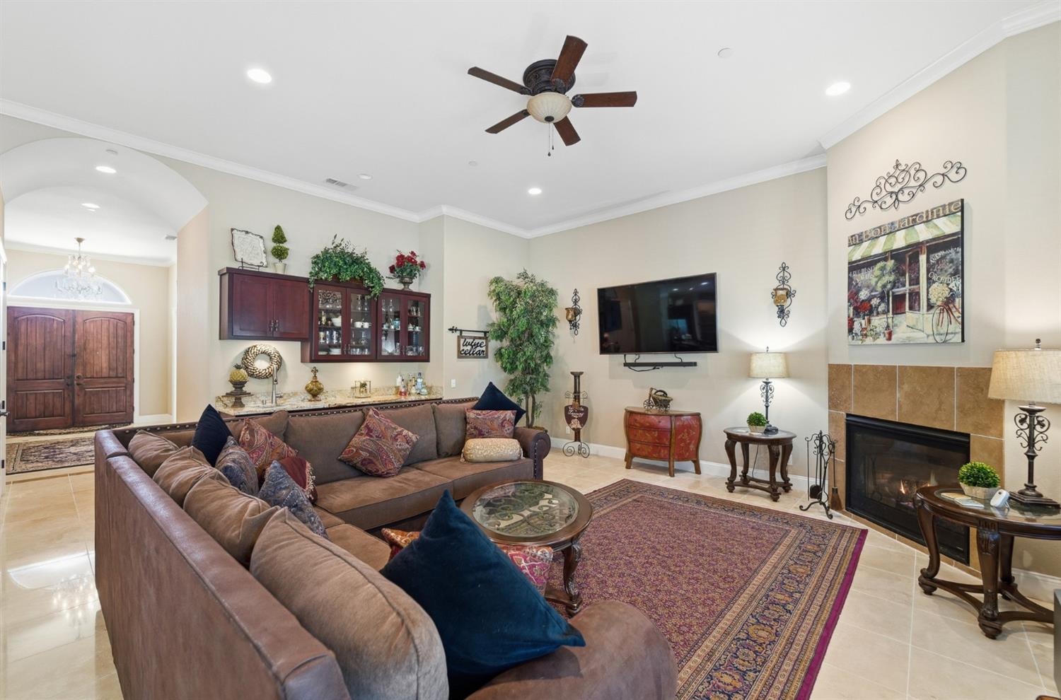 10717 Goldsborough Cir, Oakdale, CA 95361