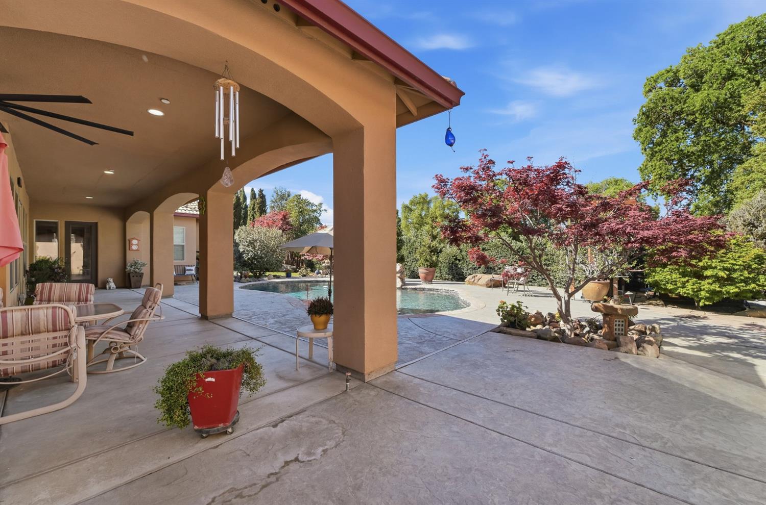 10717 Goldsborough Cir, Oakdale, CA 95361