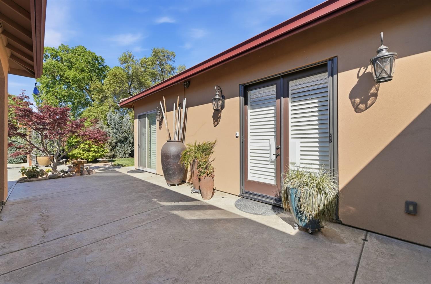 10717 Goldsborough Cir, Oakdale, CA 95361