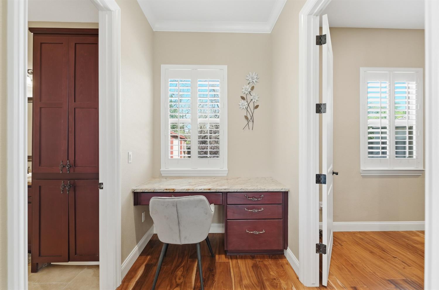 10717 Goldsborough Cir, Oakdale, CA 95361