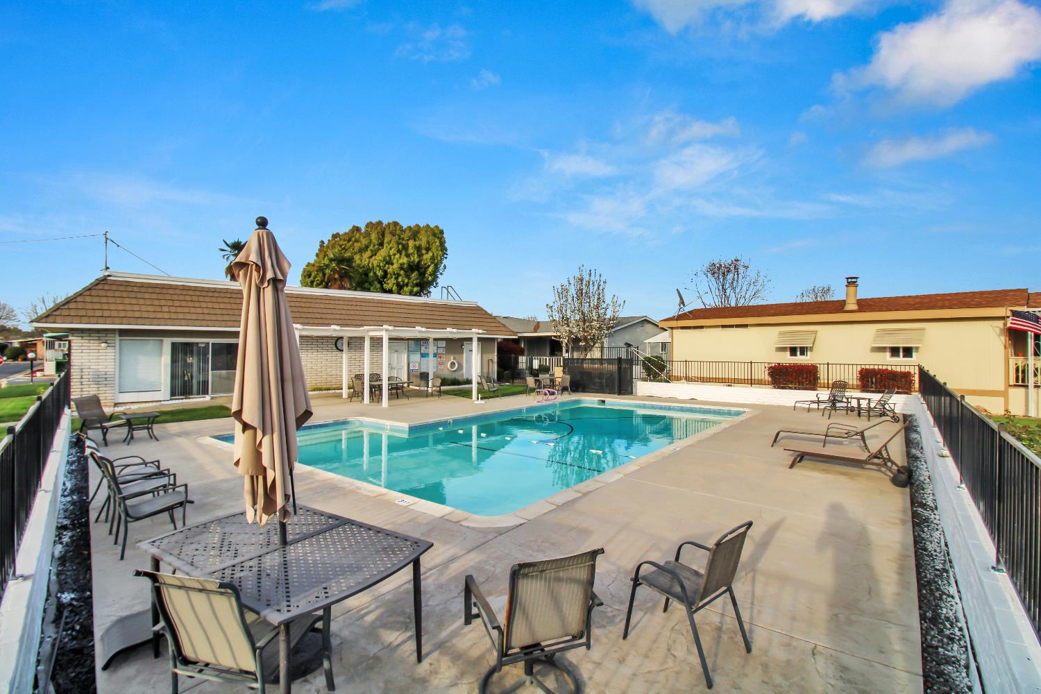 1200 Carpenter Rd #146, Modesto, CA 95351