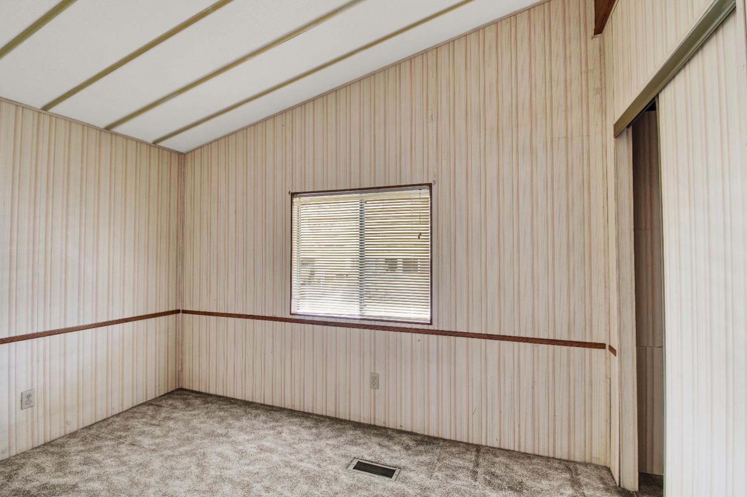 1200 Carpenter Rd #146, Modesto, CA 95351