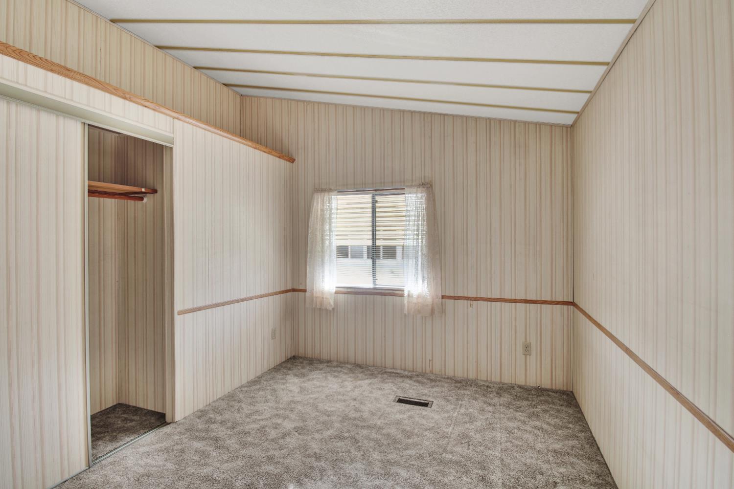 1200 Carpenter Rd #146, Modesto, CA 95351