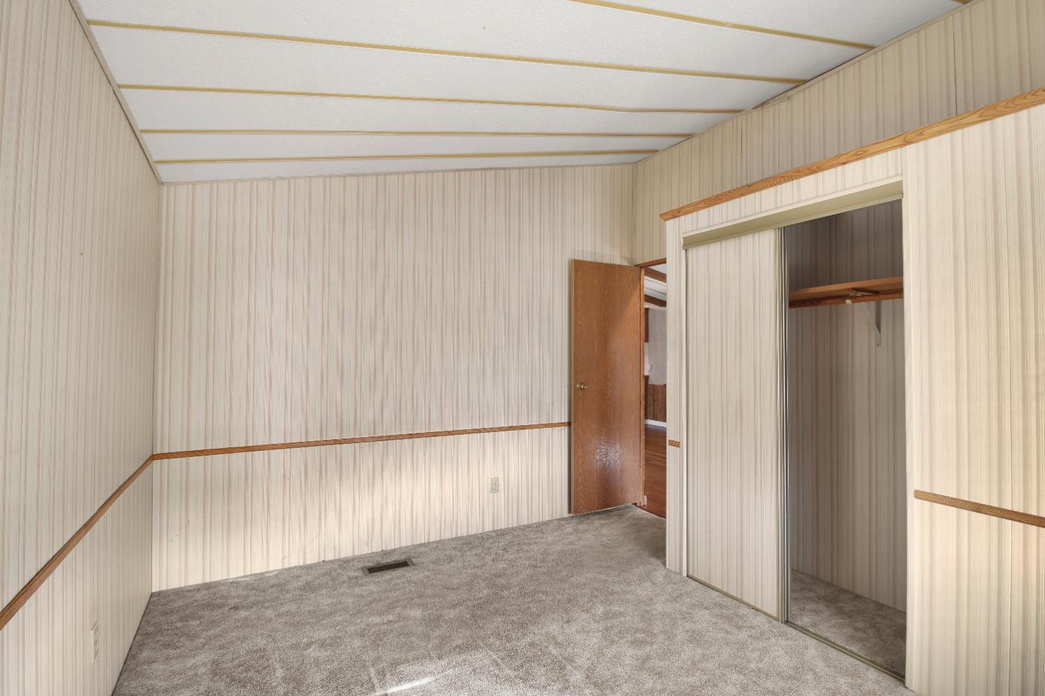 1200 Carpenter Rd #146, Modesto, CA 95351