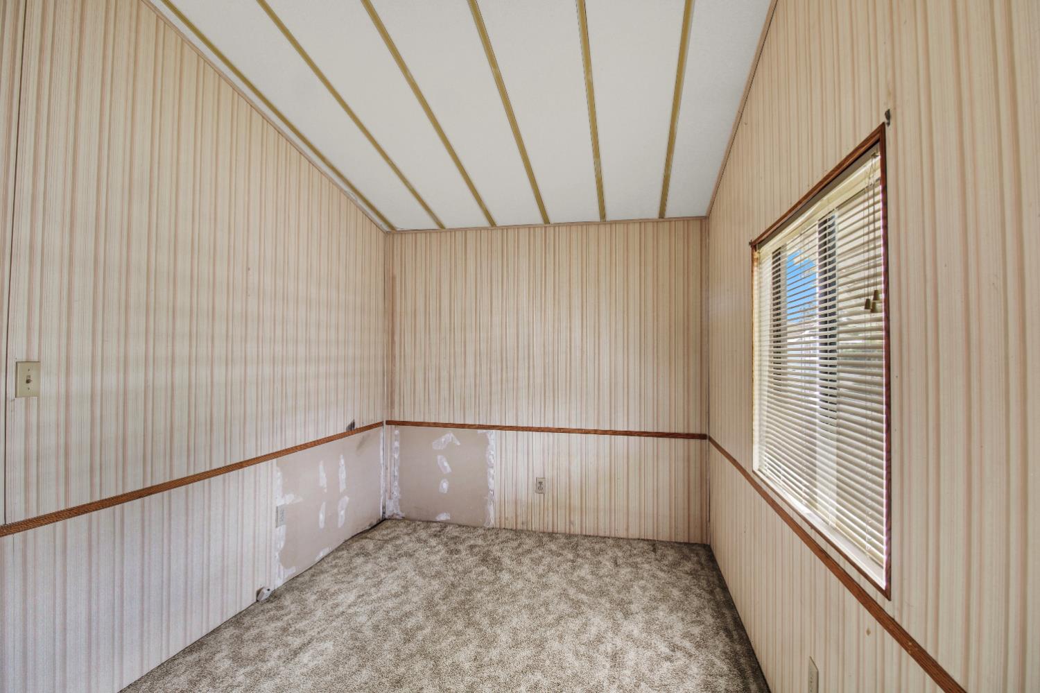 1200 Carpenter Rd #146, Modesto, CA 95351