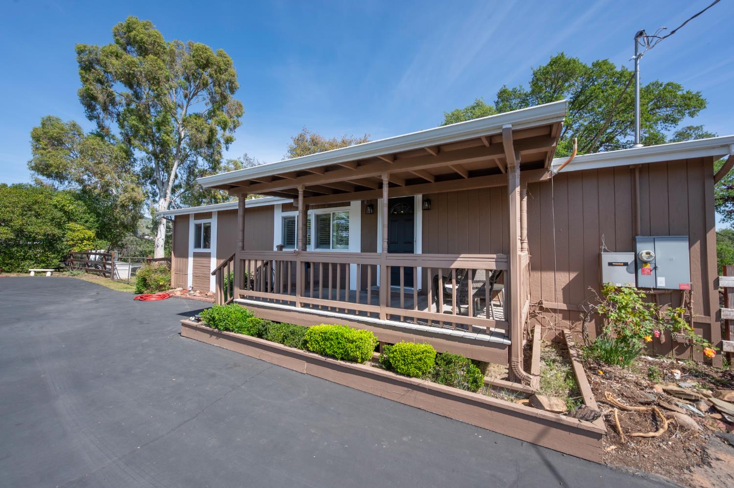 2810 Cheyenne Rd, Copperopolis, CA 95228