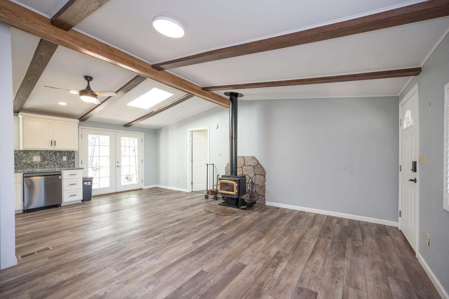 2810 Cheyenne Rd, Copperopolis, CA 95228