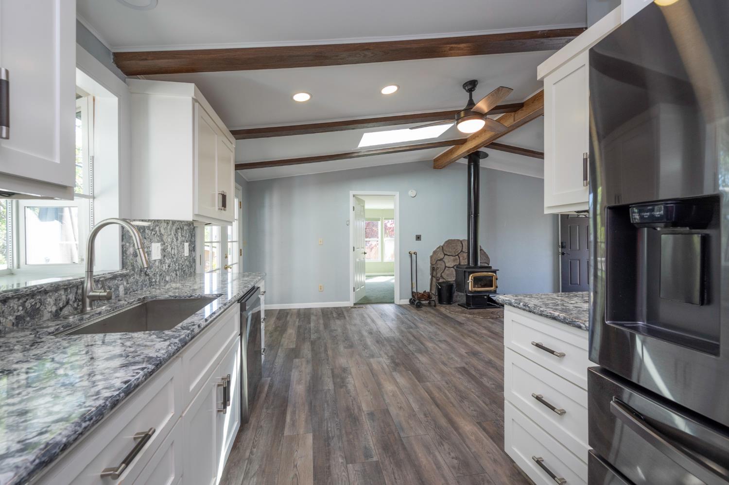 2810 Cheyenne Rd, Copperopolis, CA 95228