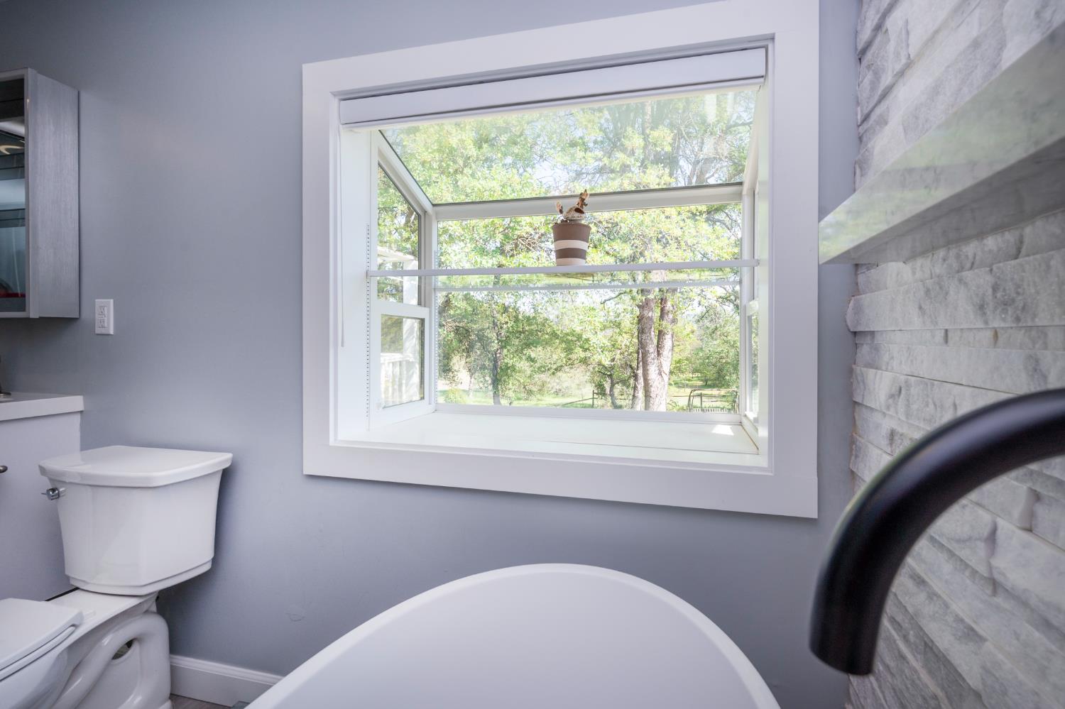 2810 Cheyenne Rd, Copperopolis, CA 95228