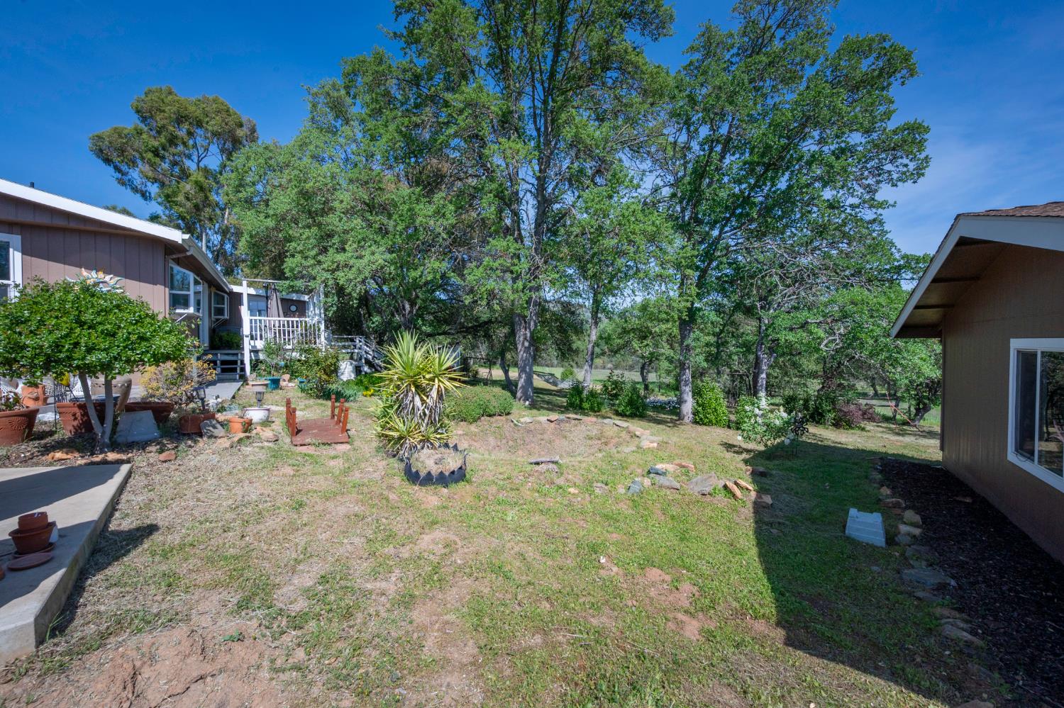 2810 Cheyenne Rd, Copperopolis, CA 95228