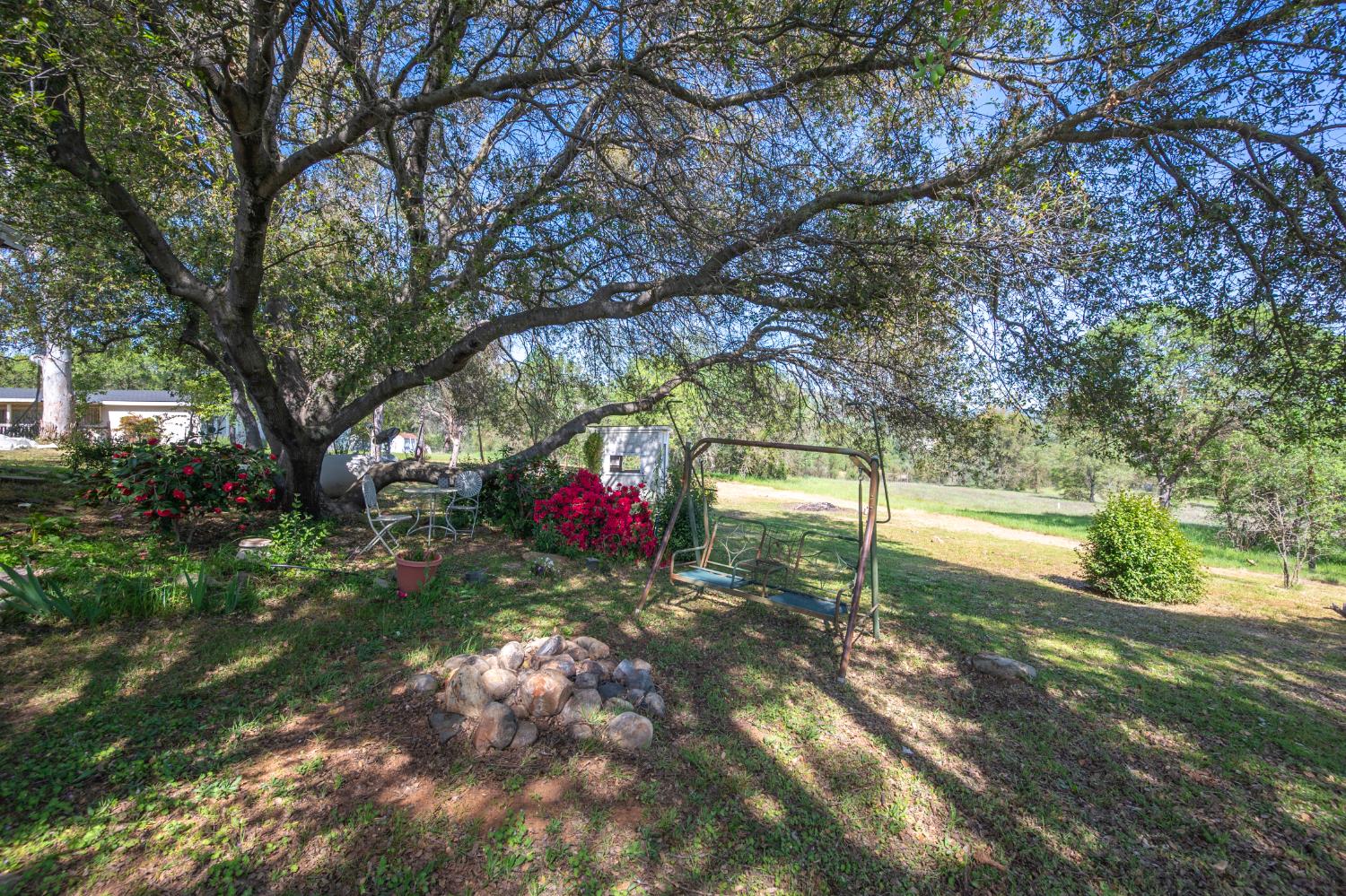 2810 Cheyenne Rd, Copperopolis, CA 95228