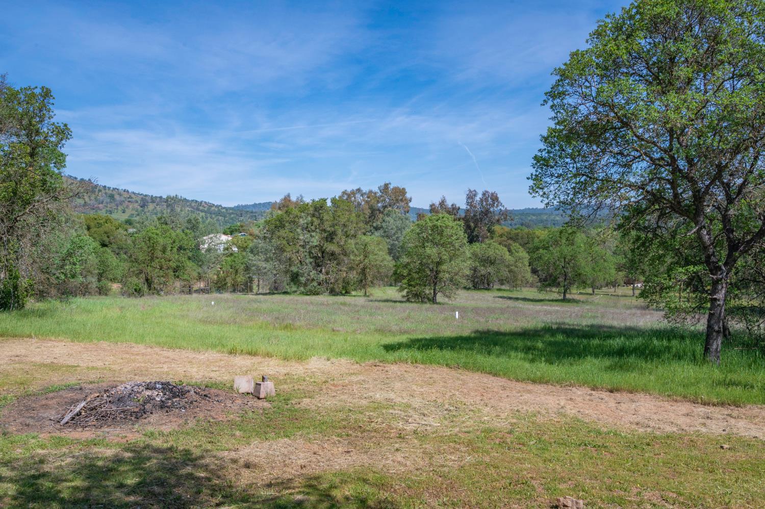 2810 Cheyenne Rd, Copperopolis, CA 95228