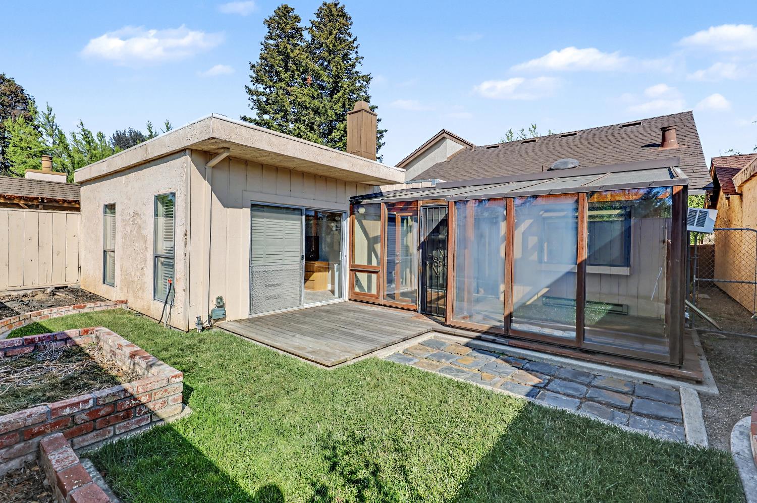 1804 Laurel Oak Dr, Modesto, CA 95354