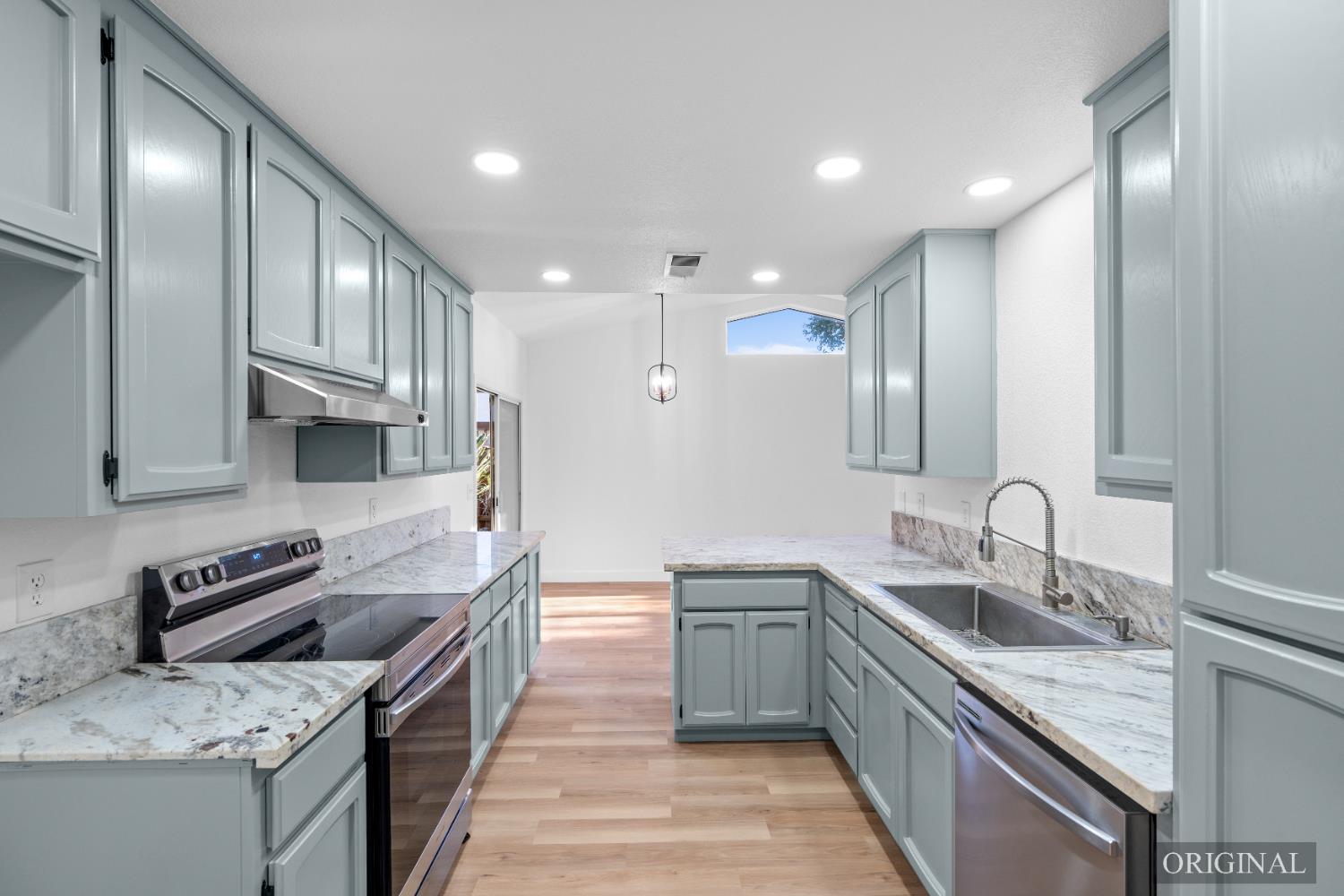 254 Louie Ave, Los Banos, CA 93635