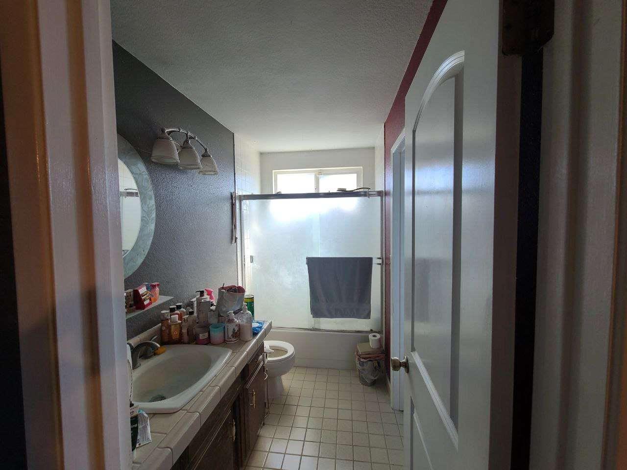 544 Hawes St, Manteca, CA 95336