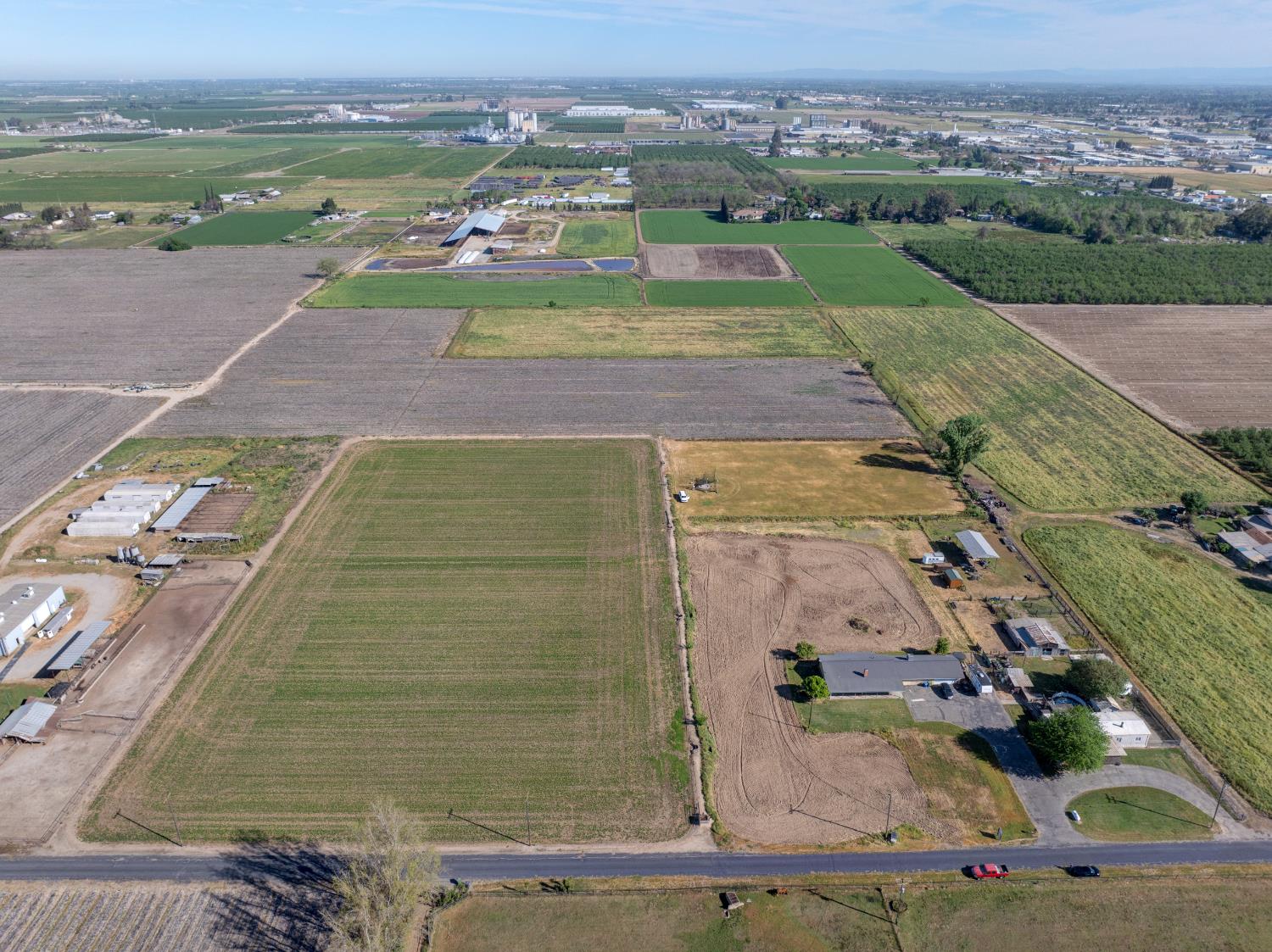 3725 W Simmons Rd, Turlock, CA 95380