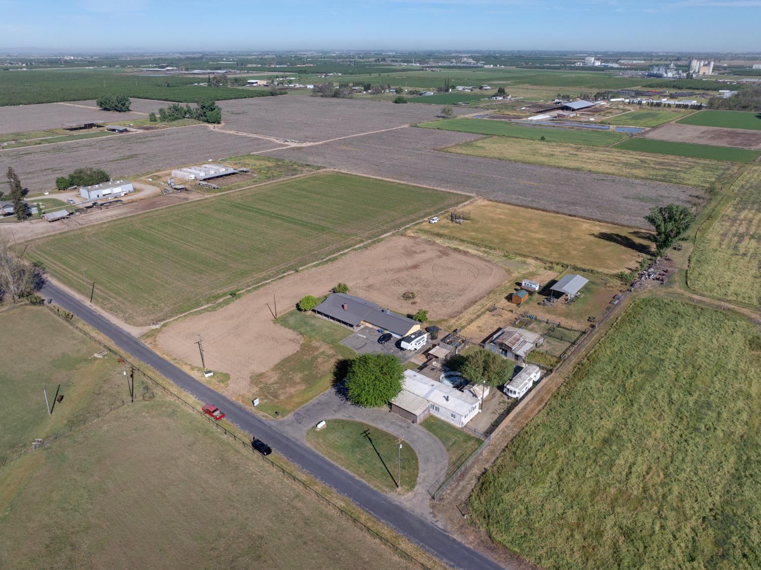 3725 W Simmons Rd, Turlock, CA 95380