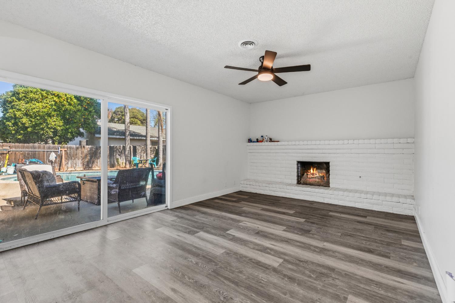 1975 E Alexander Ave, Merced, CA 95340