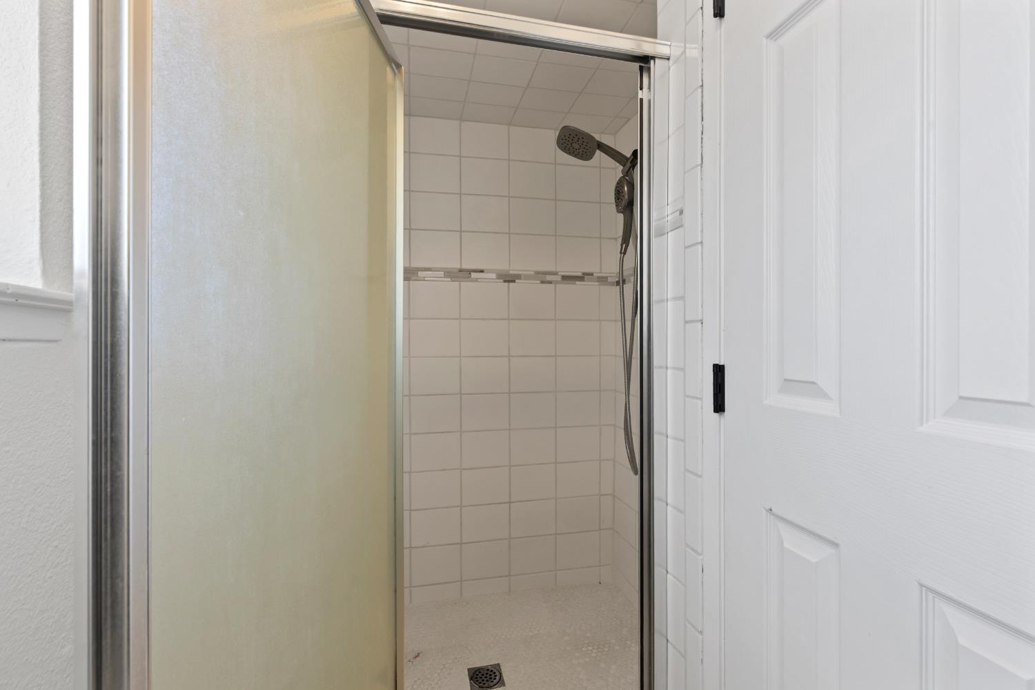 1975 E Alexander Ave, Merced, CA 95340