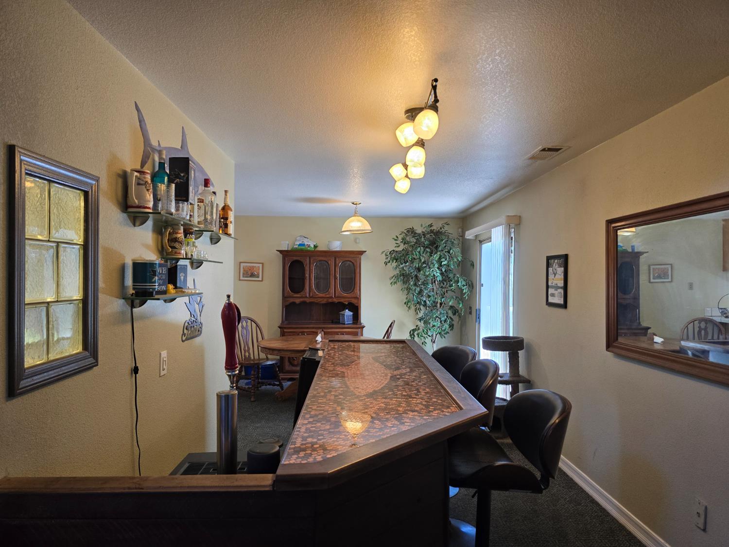 401 Montrose Ct, Modesto, CA 95355