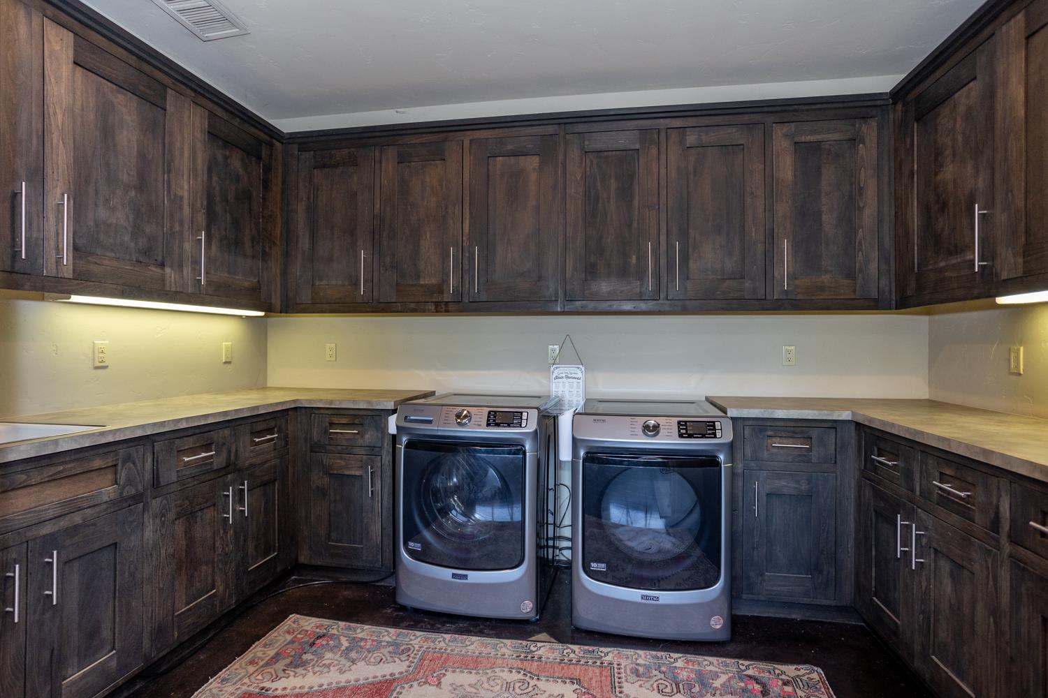 11790 Hidden Glen Ct, Oakdale, CA 95361