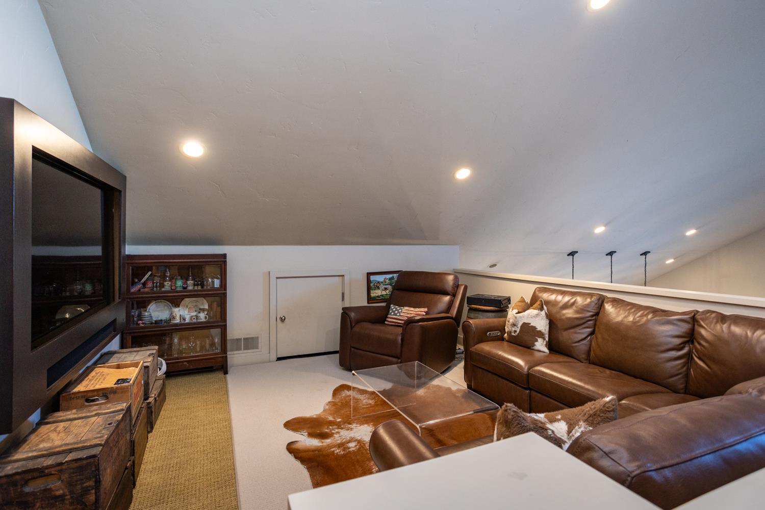 11790 Hidden Glen Ct, Oakdale, CA 95361