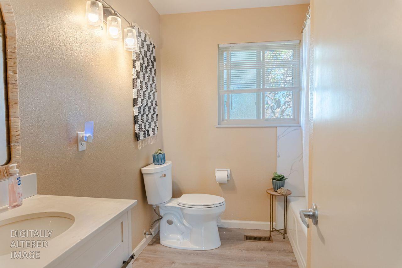 13527 N Mercey Springs Rd, Los Banos, CA 93635