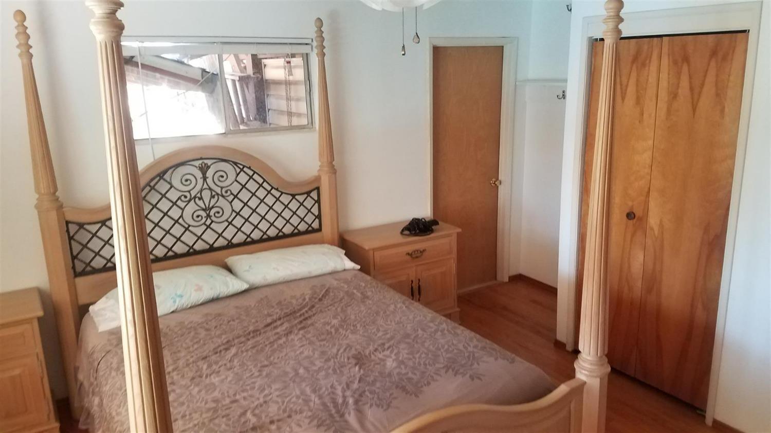 1172 Hodson Rd, Copperopolis, CA 95228