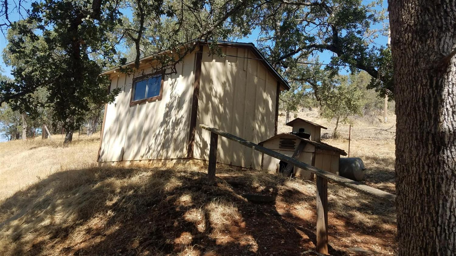 1172 Hodson Rd, Copperopolis, CA 95228