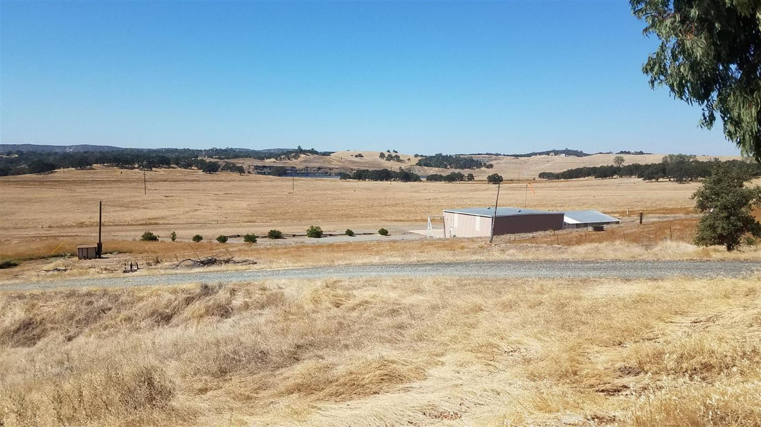 1172 Hodson Rd, Copperopolis, CA 95228