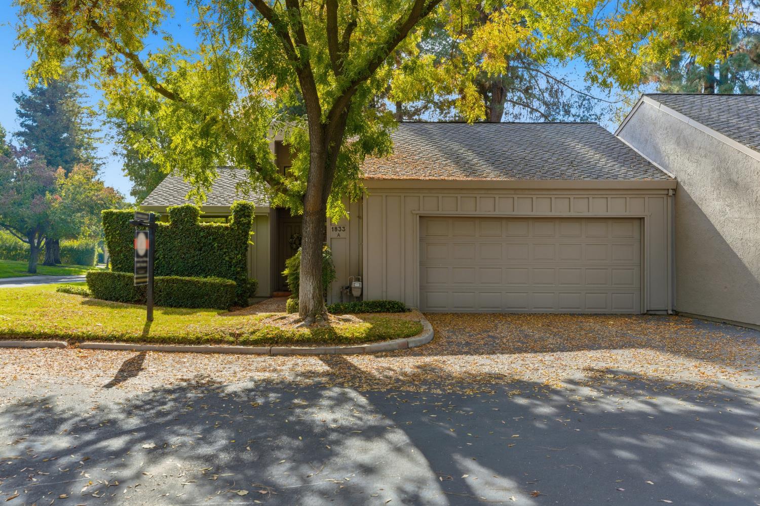 1833 Edgebrook Dr #A, Modesto, CA 95354