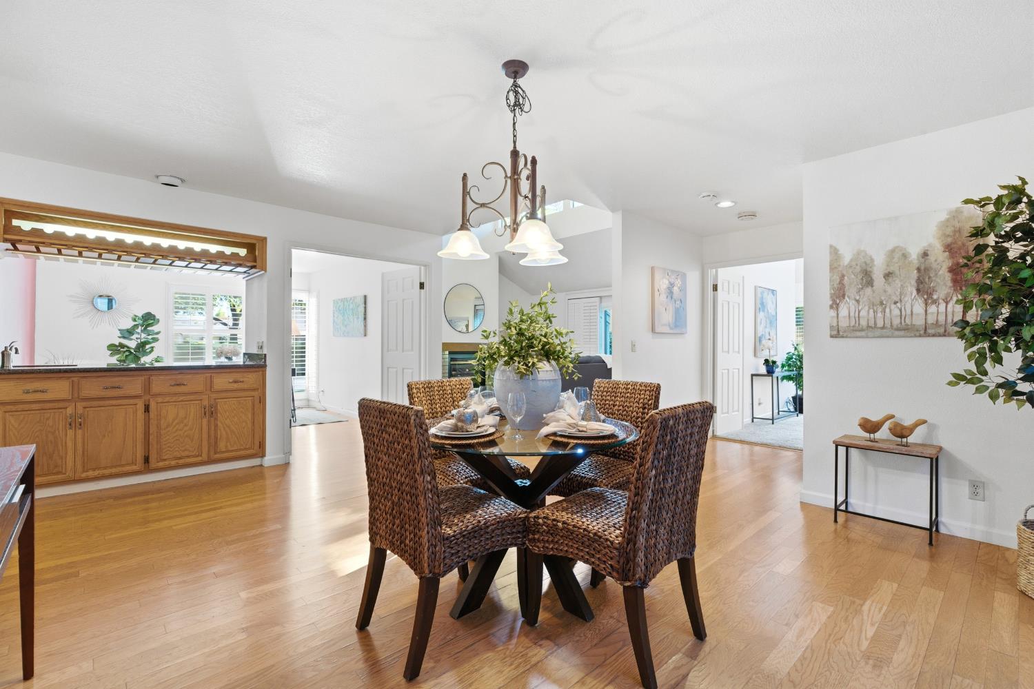 1833 Edgebrook Dr #A, Modesto, CA 95354