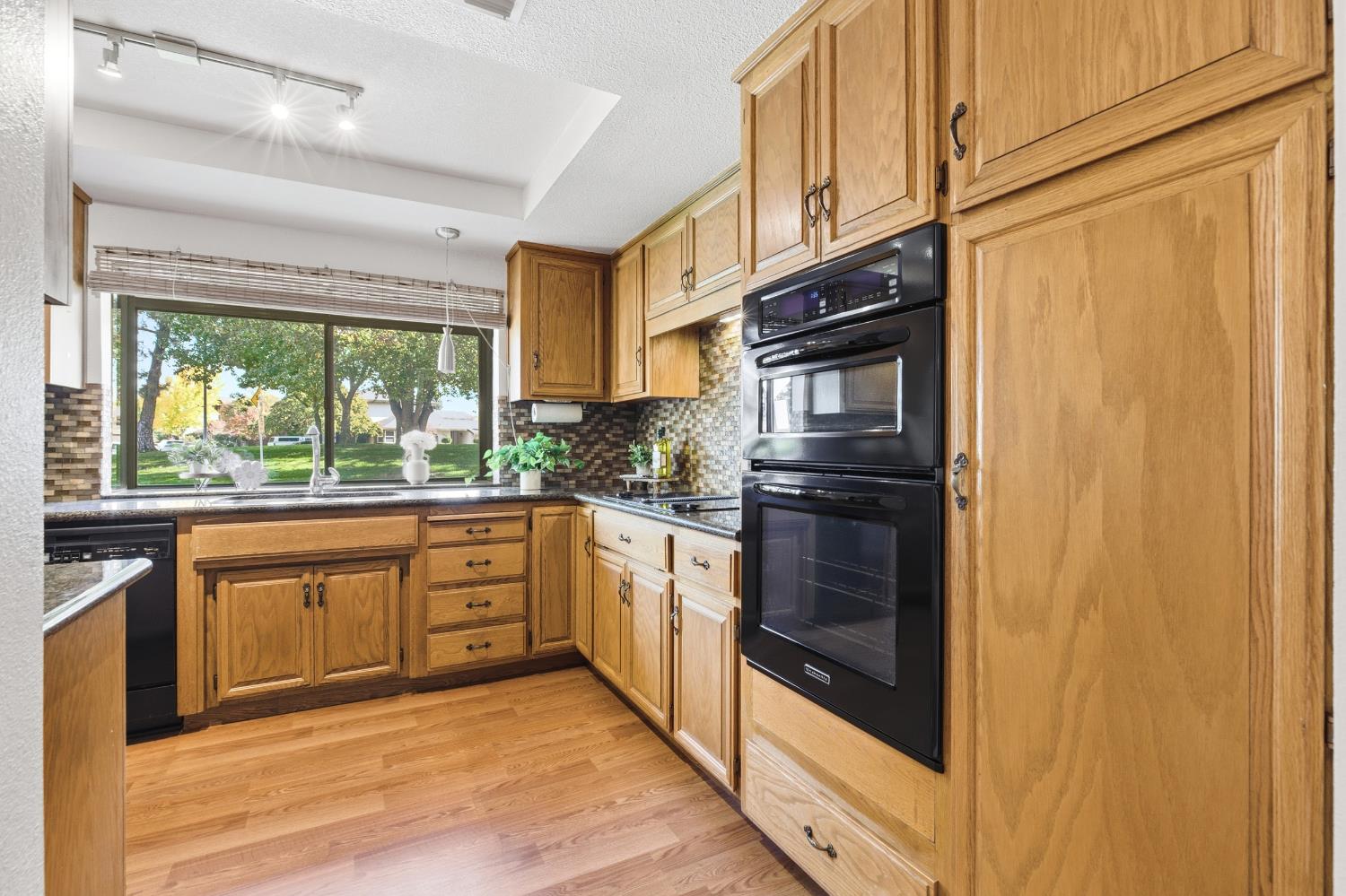 1833 Edgebrook Dr #A, Modesto, CA 95354