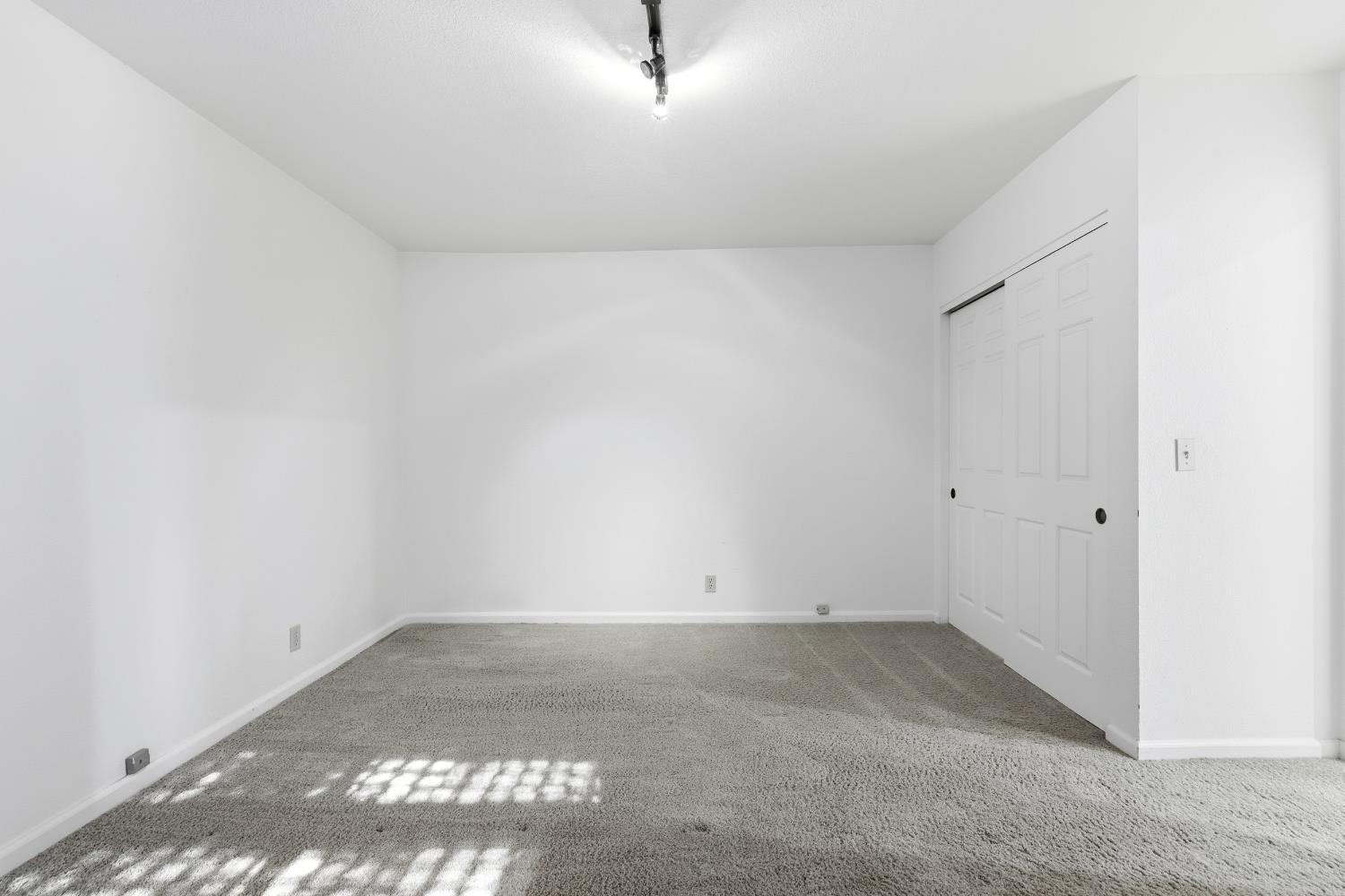 1833 Edgebrook Dr #A, Modesto, CA 95354