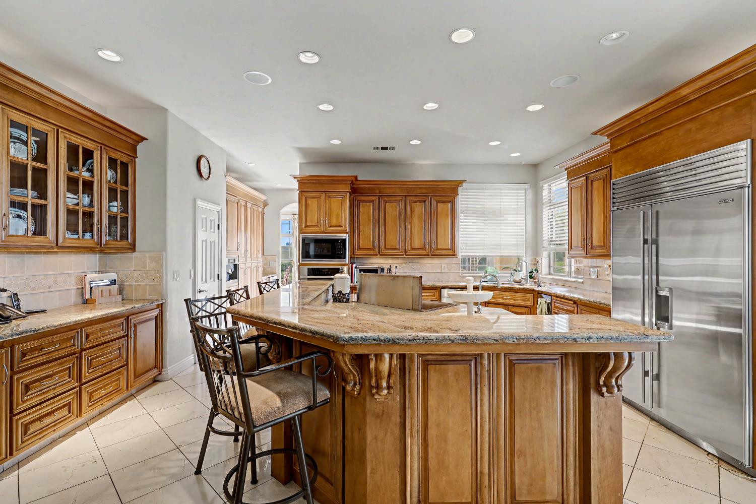 8499 Monte Cristo Ave, Livingston, CA 95334