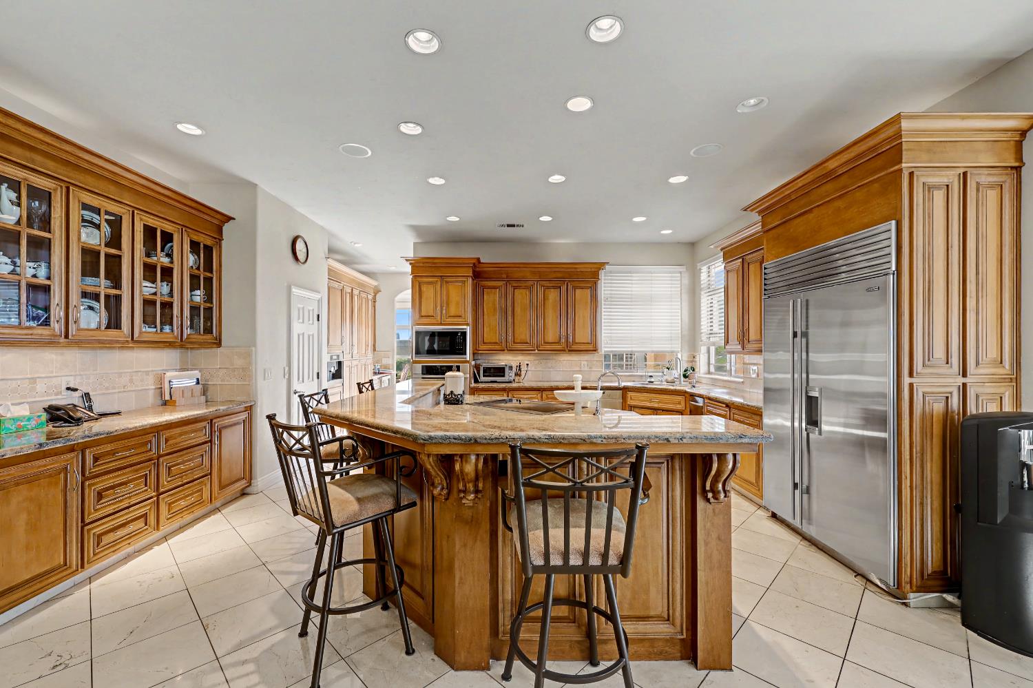 8499 Monte Cristo Ave, Livingston, CA 95334